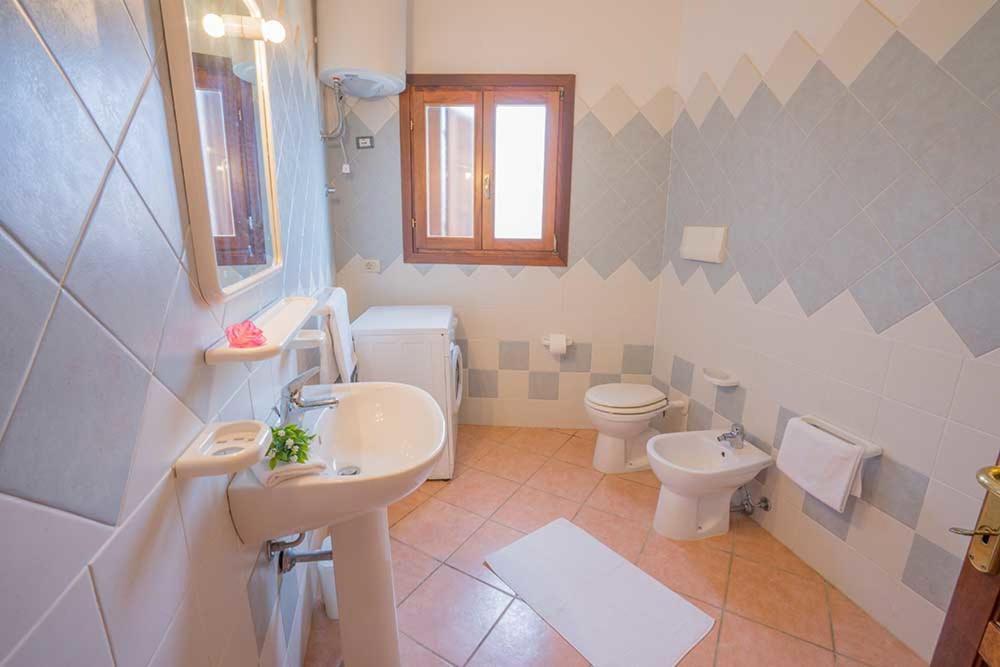Residence Baia Sant Anna Con Piscina Tanaunella Zewnętrze zdjęcie