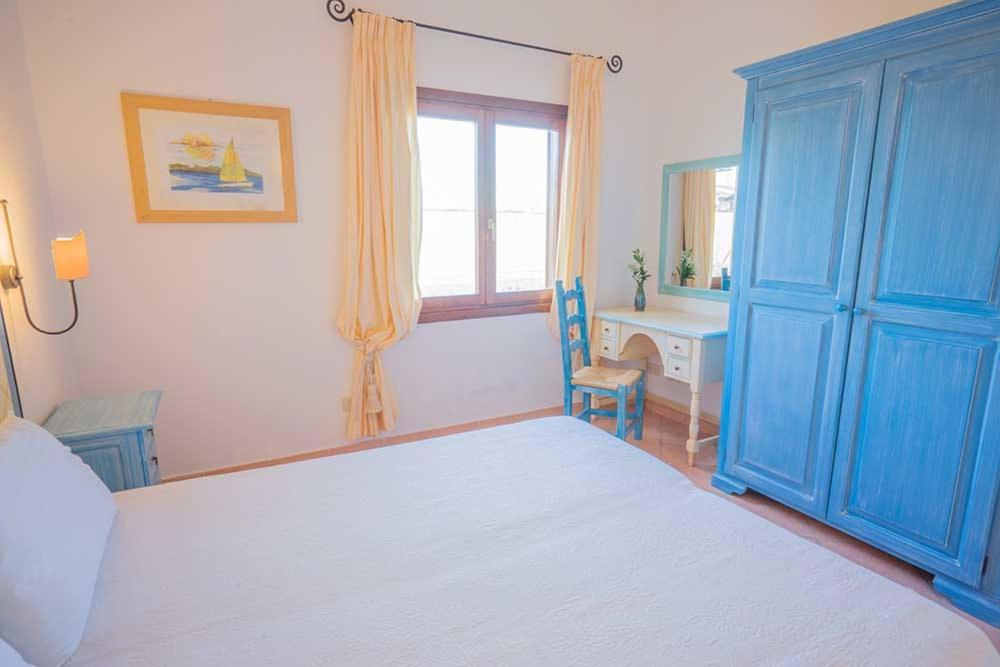 Residence Baia Sant Anna Con Piscina Tanaunella Zewnętrze zdjęcie